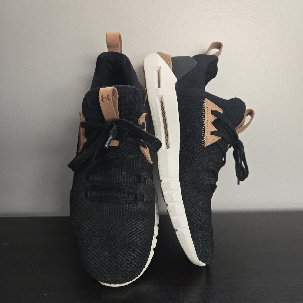 UA HOVR SLK EVO Perf Suede